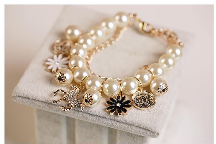 Pearl Charm Bracelet Set